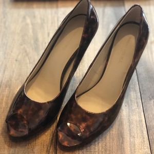Banana Republic Peep Toe Heels (Tortoise)